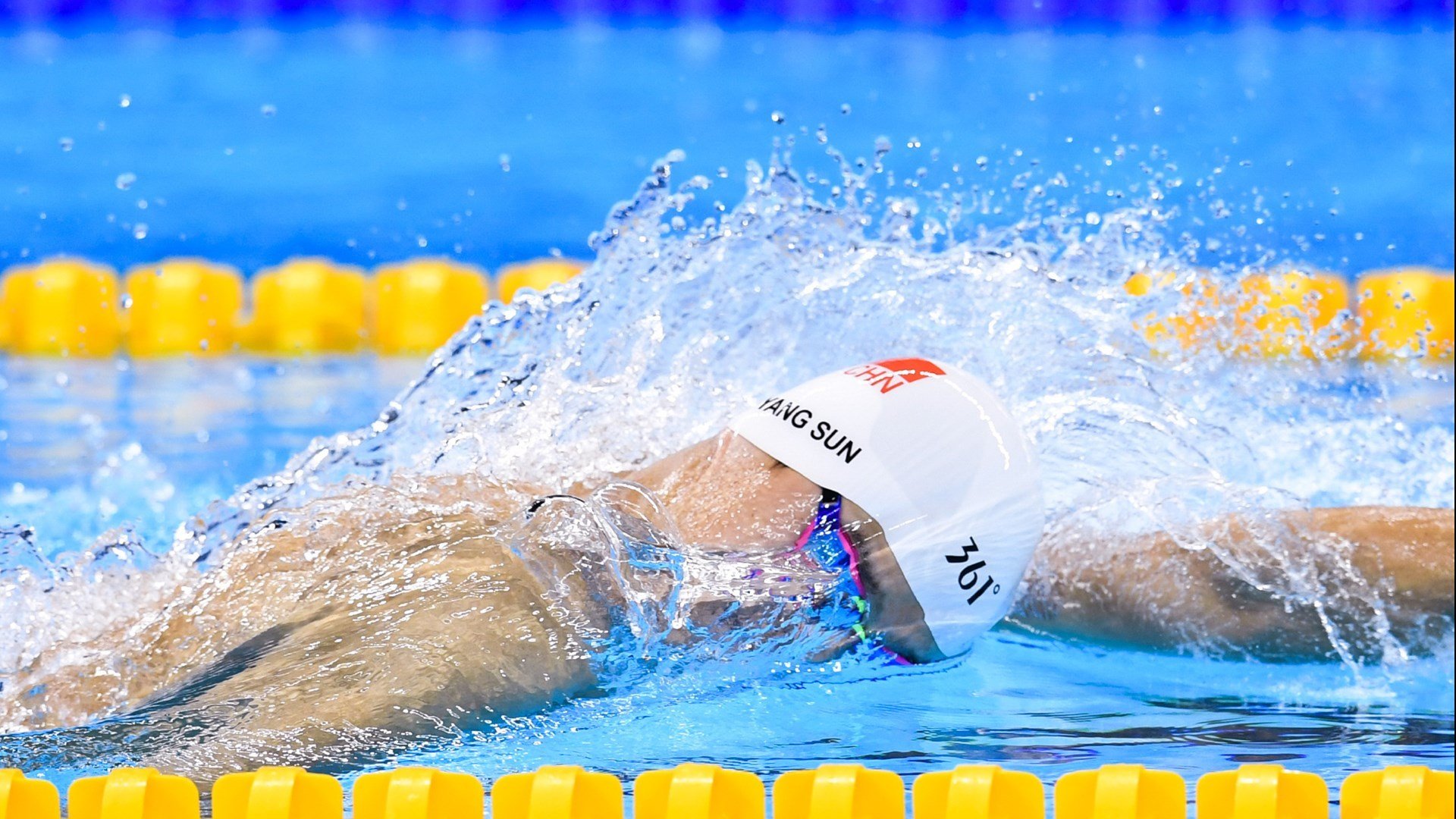 快船队长训练片段燃爆社交平台,快船队队长