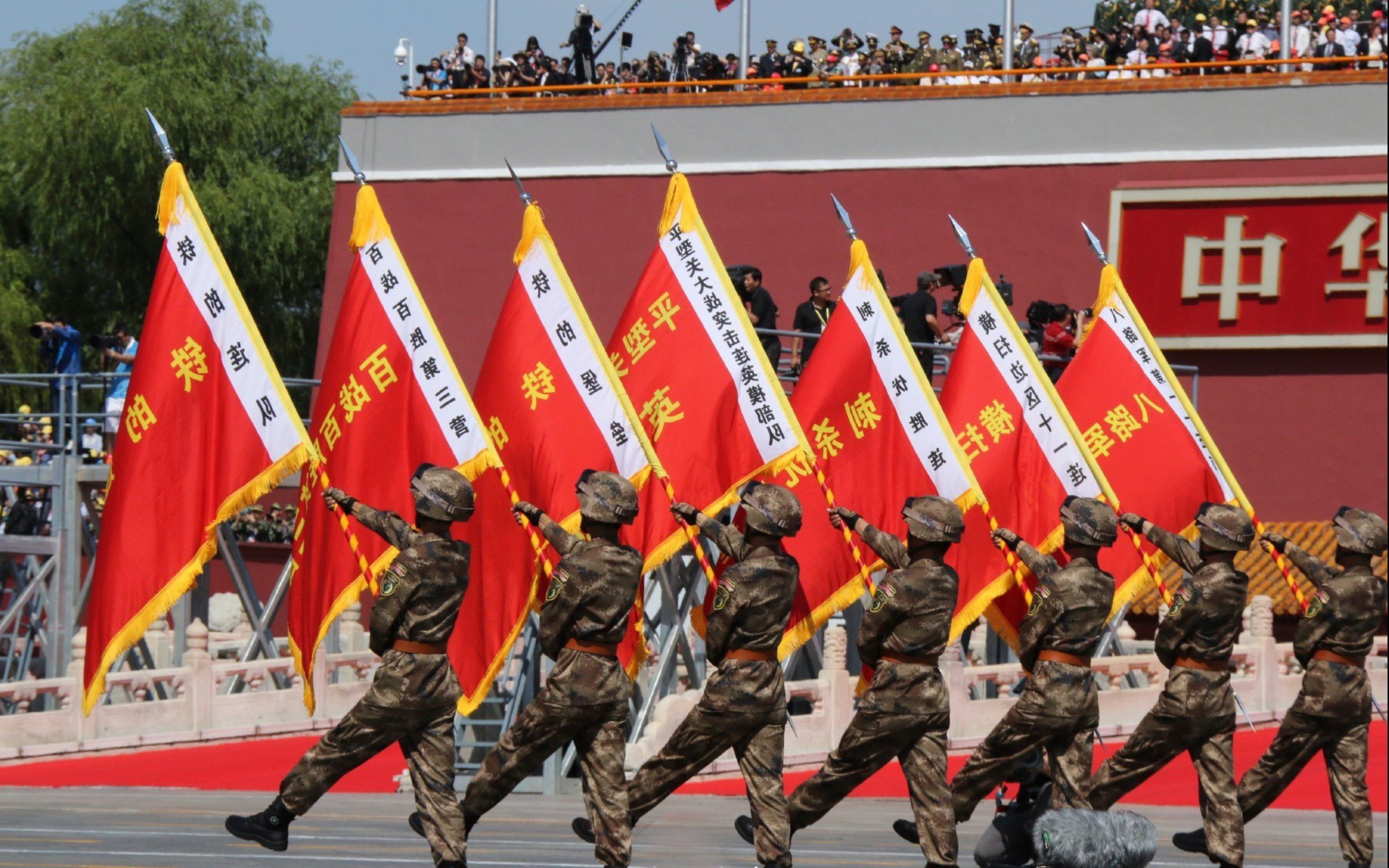 九游sports-_新兴职业：网球运动解说员的职业生涯解析_，网球解说词