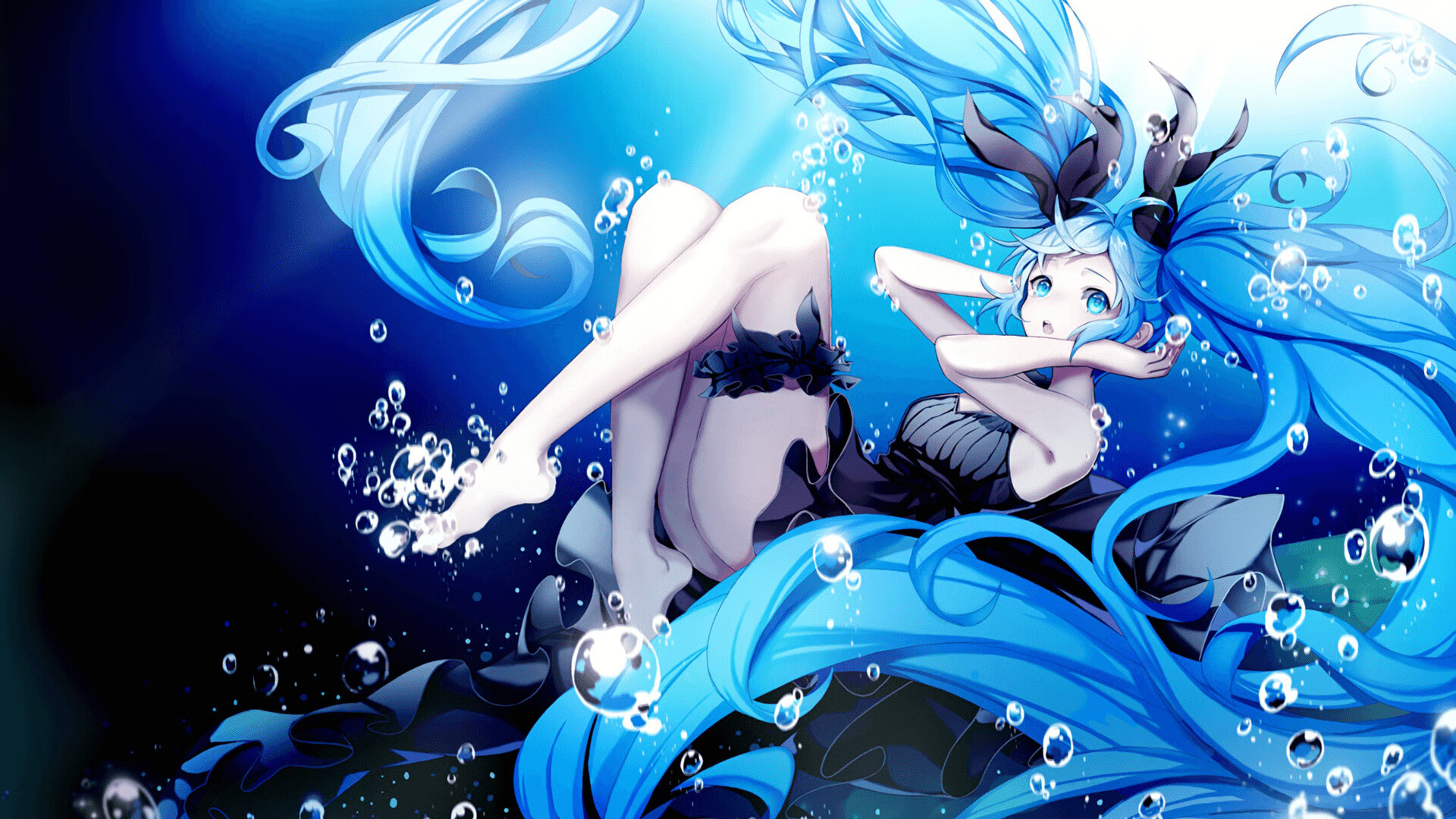 史上“最牛”篮下封盖:斯托亚科维奇在对阵勇士时完美封堵对手关键投篮!